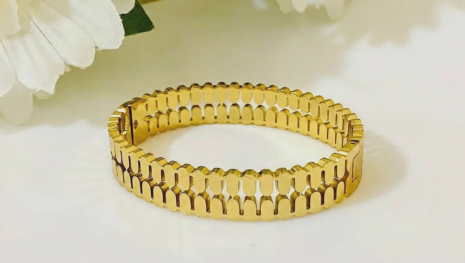 Classic Gold Plated Bracelet